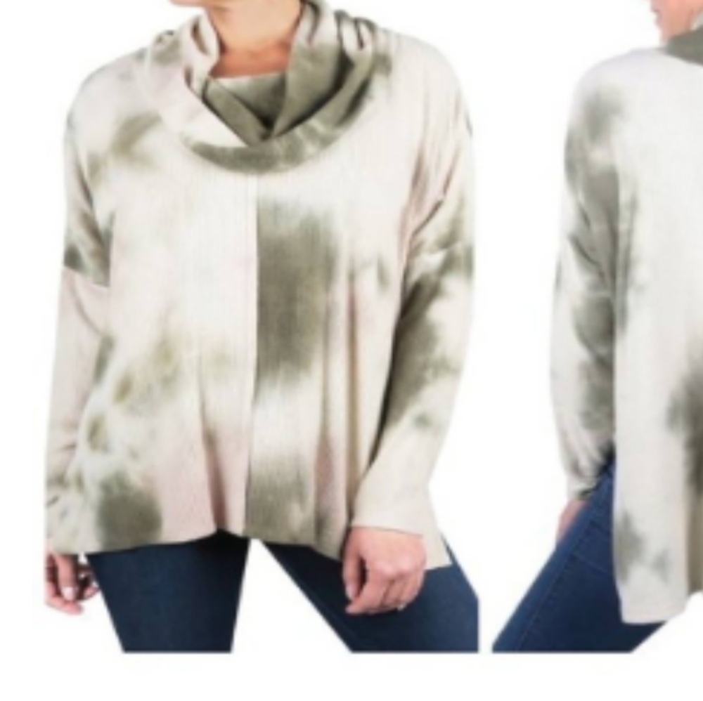 Stratus Cowl Neck